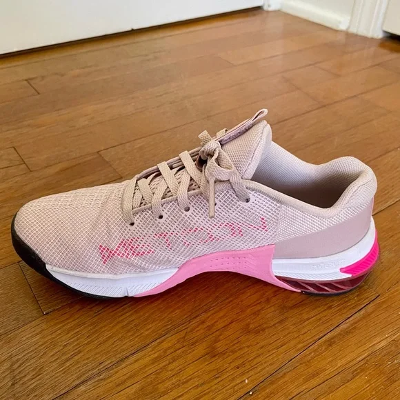 Nike Metcon 8 - Picture 7 of 9